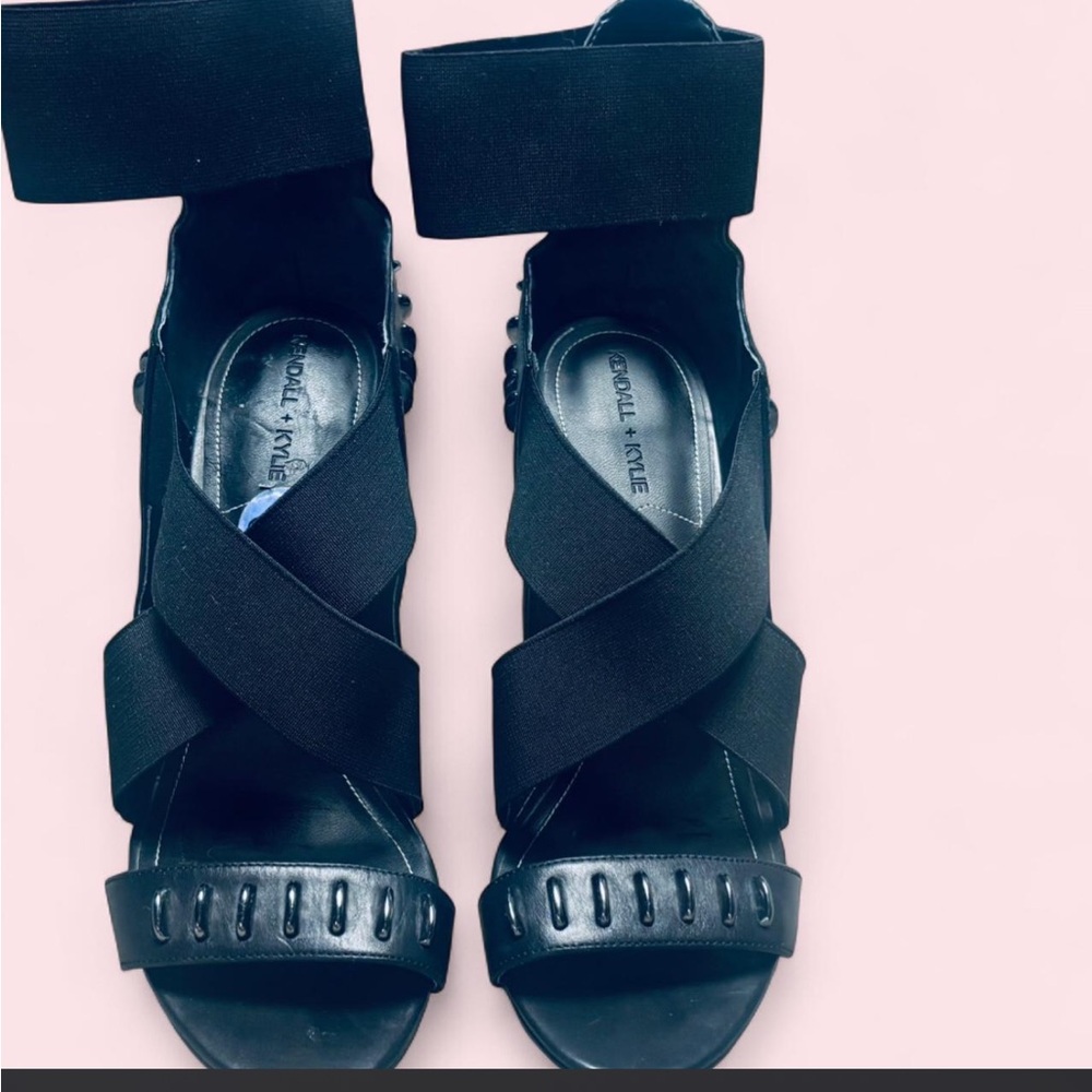 Kendall & Kylie Black Strappy Sandals